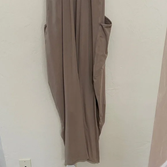Free People Khaki Hot Shot Onesie. Never Worn. Never Washed. New w/o Tags! - Picture 7 of 8